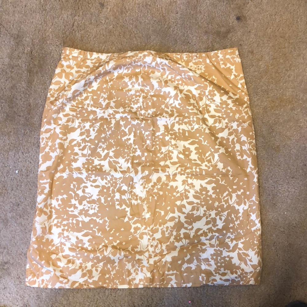 Tan and off white skirt